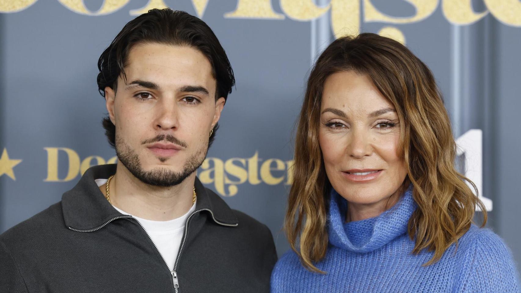 Mar Flores y su hijo Carlo Costanzia en la presentación de 'DecoMasters'.