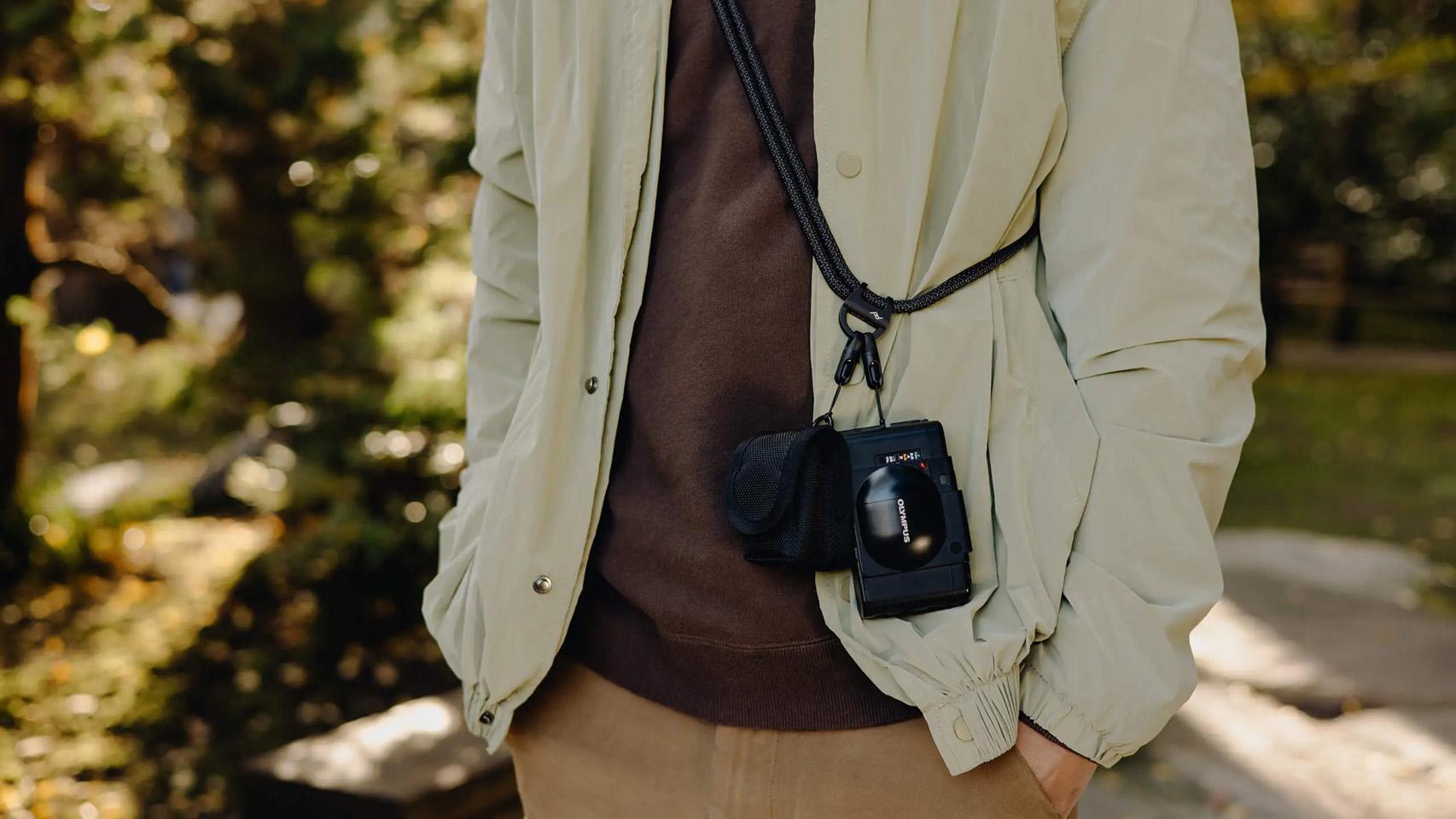 Mobile Crossbody Strap de Peak Design.