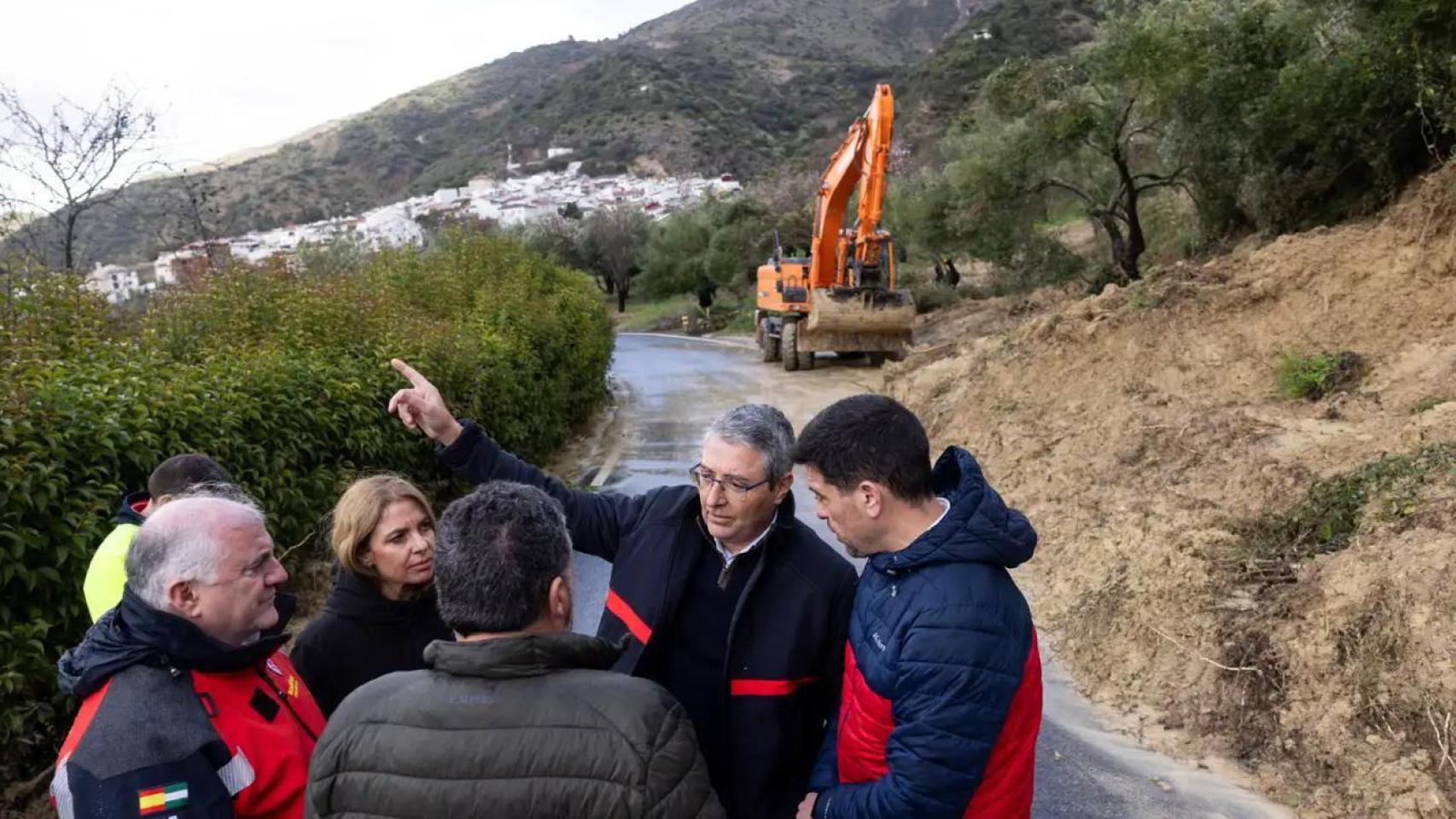 Imagen de archivo de Francisco Salado en una de las carreteras afectadas por la borrasca.