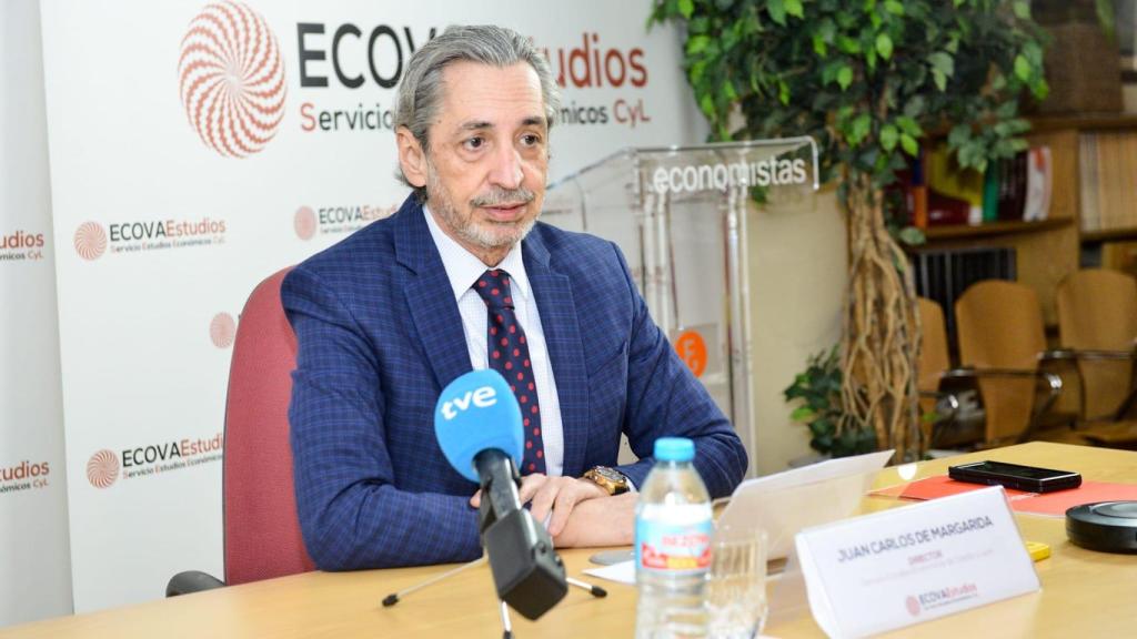 El director del Servicio de Estudios Económicos de Castilla y León, Juan Carlos de Margarida, durante su intervención de este miércoles