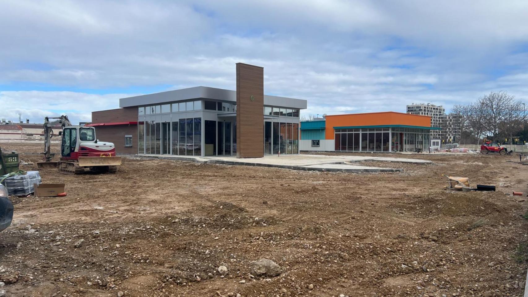 Futuros locales de Burger King y Popeyes.