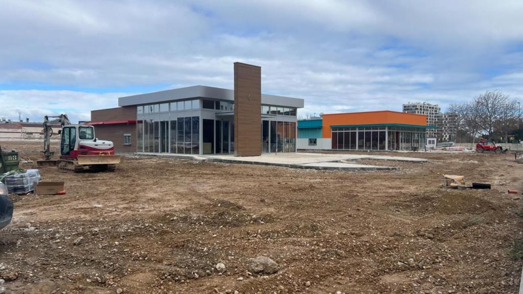 Futuros locales de Burger King y Popeyes.