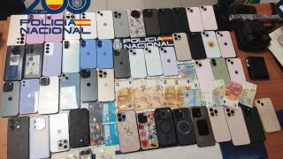 Imagen de los móviles robados.