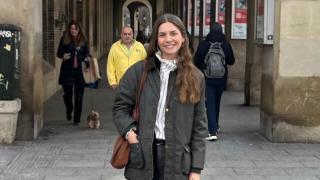 Marta Basallo en Paseo Independencia, Zaragoza.