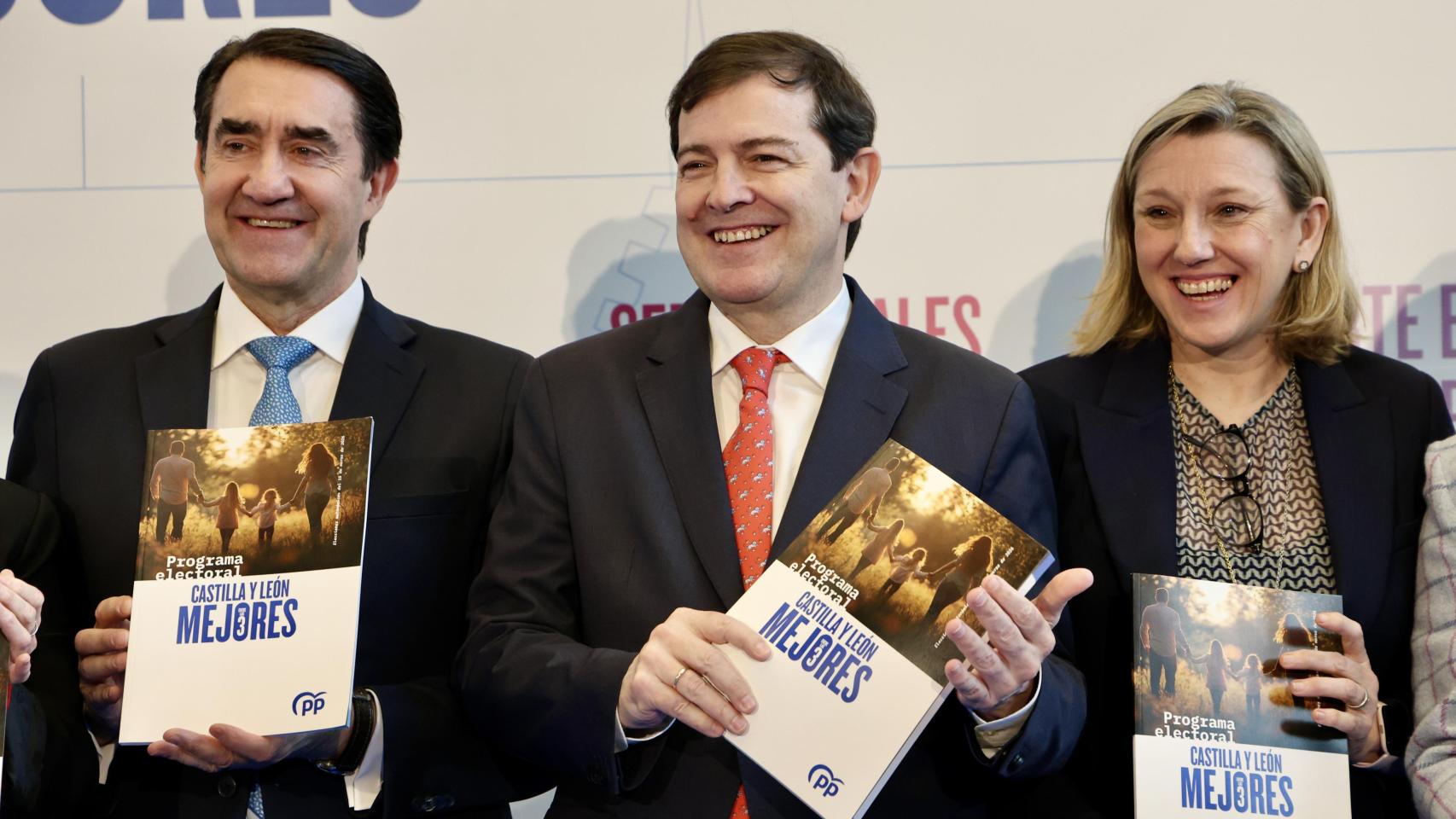 El presidente de la Junta y del PPCyL y candidato popular a las elecciones autonómicas, Alfonso Fernández Mañueco, durante la presentación del programa electoral de su partido, este miércoles en León
