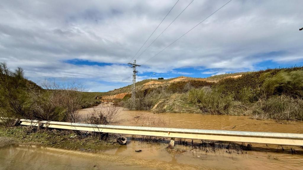 Imagen enviada por el Ayuntamiento de Toledo del estado del camino de Albarreal antes de las lluvias.