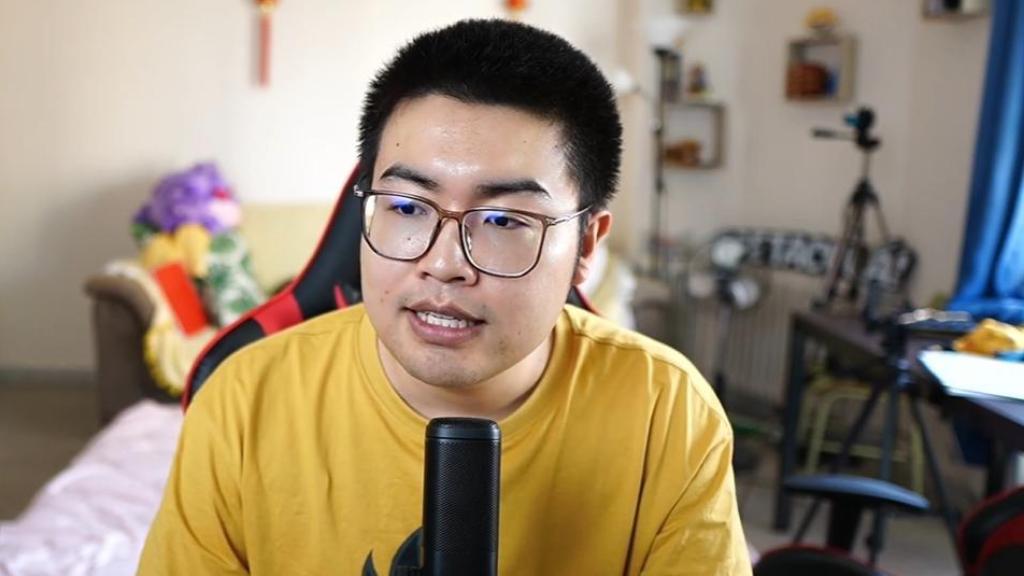 Jia Junyin, chino en España.