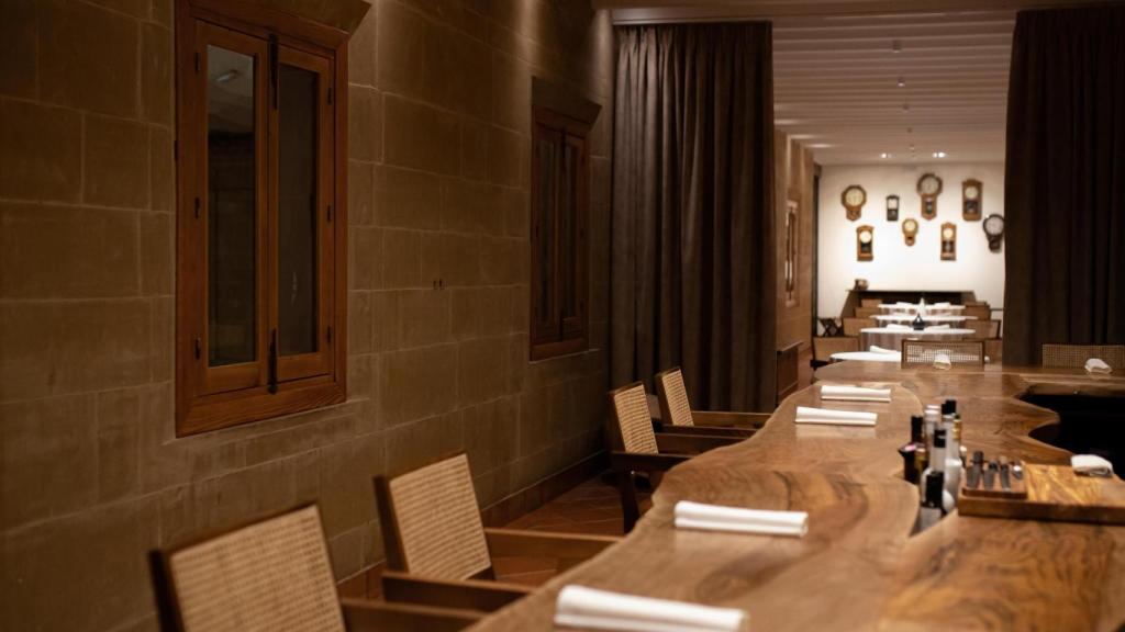 El interior del restaurante Vandelvira.