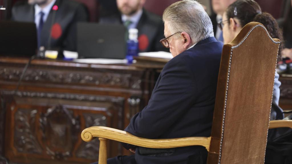 El médico y la enfermera en la primera jornada del juicio.