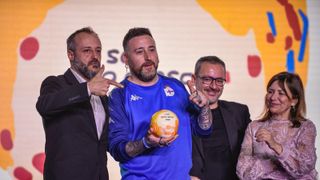 Miguel F. Vidal recibe un sol Repsol