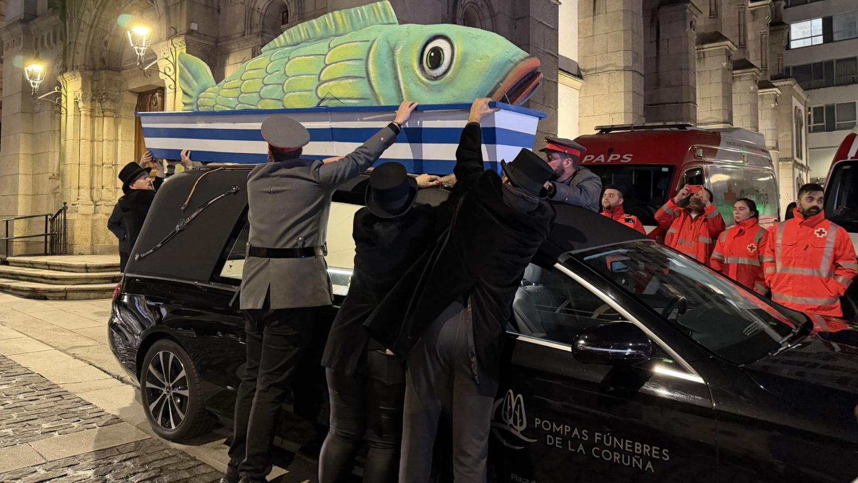 El entierro de la sardina en A Coruña pone el punto y final al Carnaval 2026.