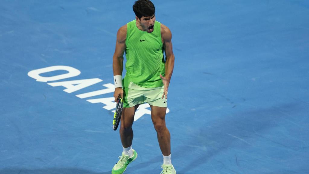 Alcaraz celebra uno de sus puntos.