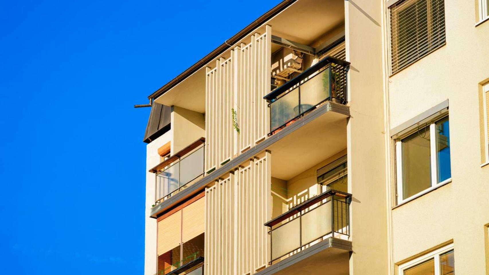 Los elementos decorativos pueden entorpecer al resto de vecinos.