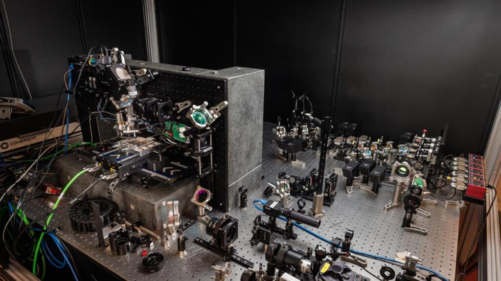 Escritor de nivel de investigación usado para establecer el ´record de escritura de datos a alta velocidad.