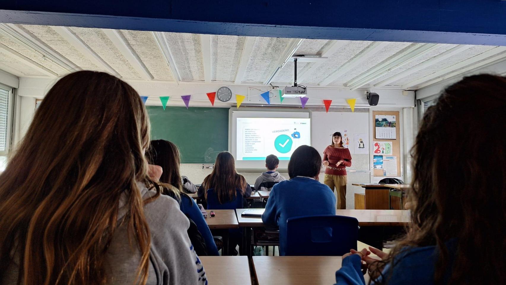 Profesionales del Hospital Quirónsalud A Coruña forman a más de 500 estudiantes en salud mental