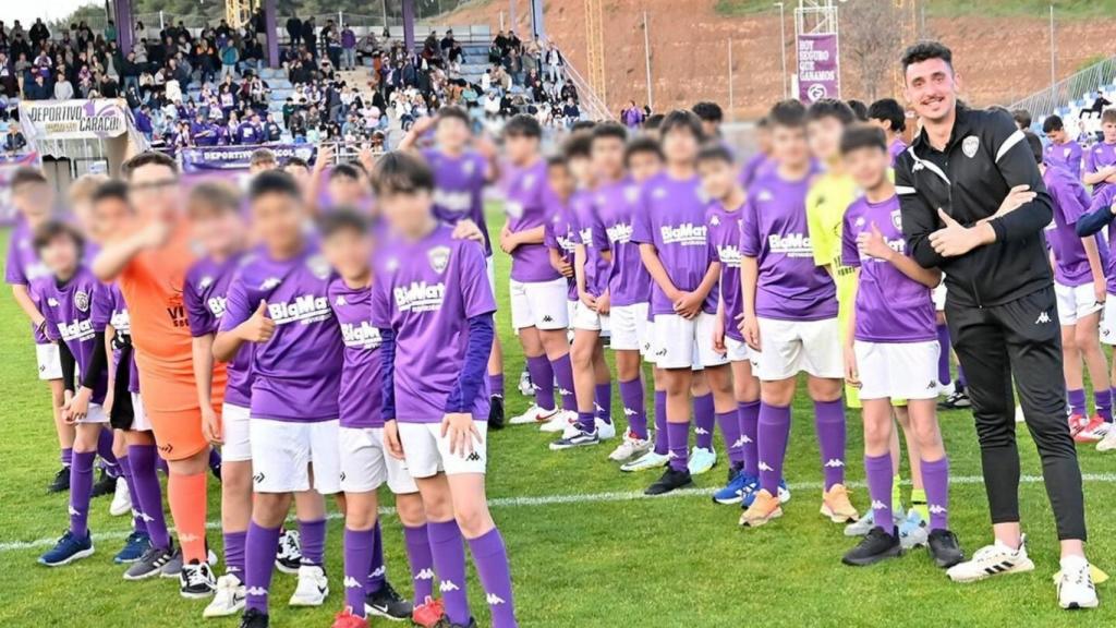 Javier con uno de sus equipos.