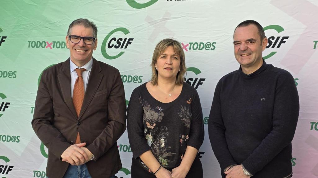 Benjamín Castro (CSIF Castilla y León), María José San Román (CSIF Valladolid) y Pedro Poves (sector de Empresa Privada de CSIF en España) este jueves en el Patio Herriano