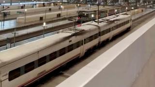 Cercanías en la estación Delicias de Zaragoza