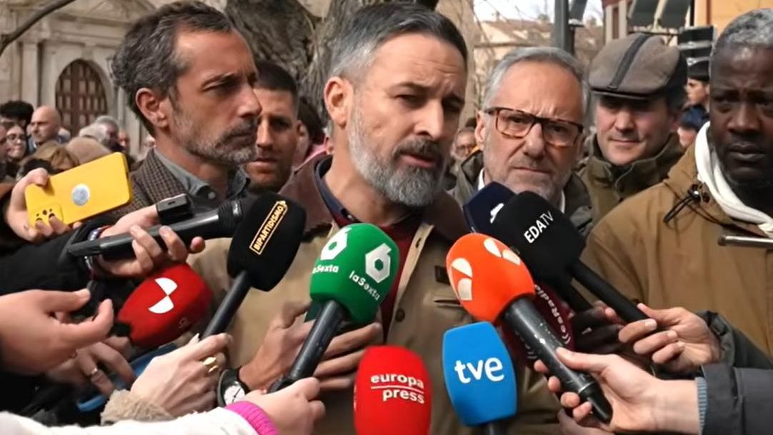 Abascal asegura que no se fía del PP y marca el camino a Azcón en Aragón:  Las mismas condiciones que en Valencia 