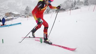Oriol Cardona, durante la final de esquí de montaña en los Juegos de Invierno 2026