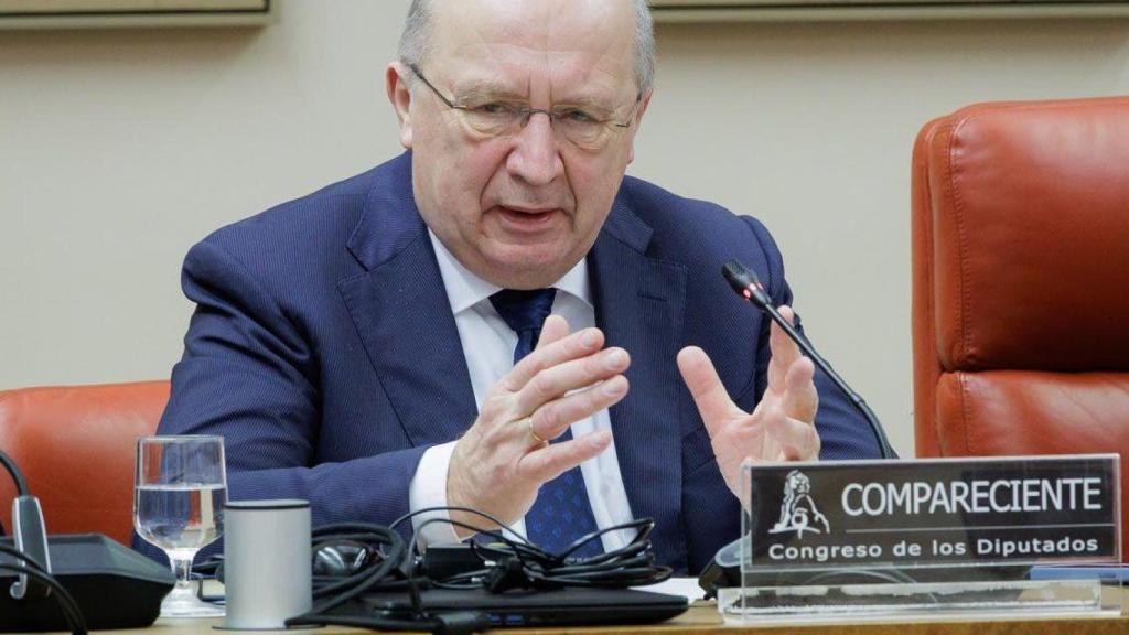 Andrius Kubilius, comisario europeo de Defensa y Espacio, este jueves en la Cámara Baja.