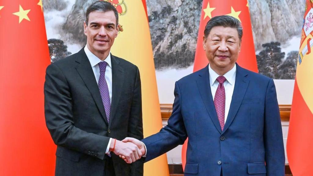 Pedro Sánchez y Xi Jinping, en Pekín en la última visita del español en abril de 2025.