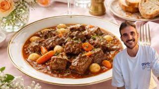 Guille Varela, cocinero, en un montaje de El Español