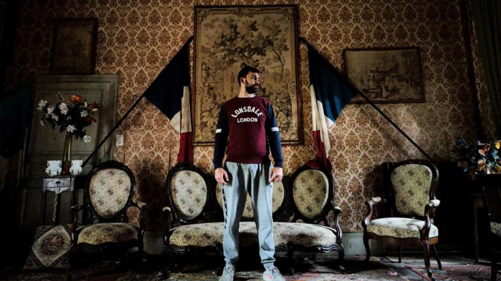 Hause TV en un castillo abandonado francés en perfecto estado.