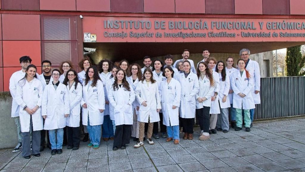 Investigadores del programa MicroMundo.
