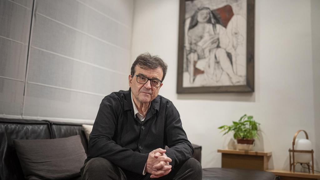 Javier Cercas durante la entrevista con EL ESPAÑOL.