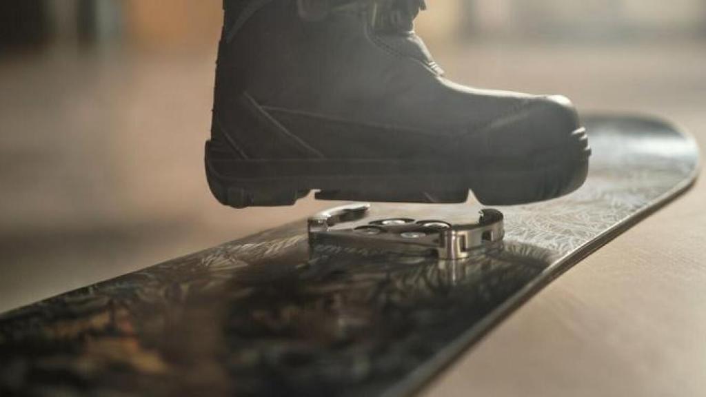 Machina MagIC Snowboard Ride System