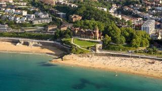 Imagen aérea de la finca del Palacio Miramar en San Sebastián.