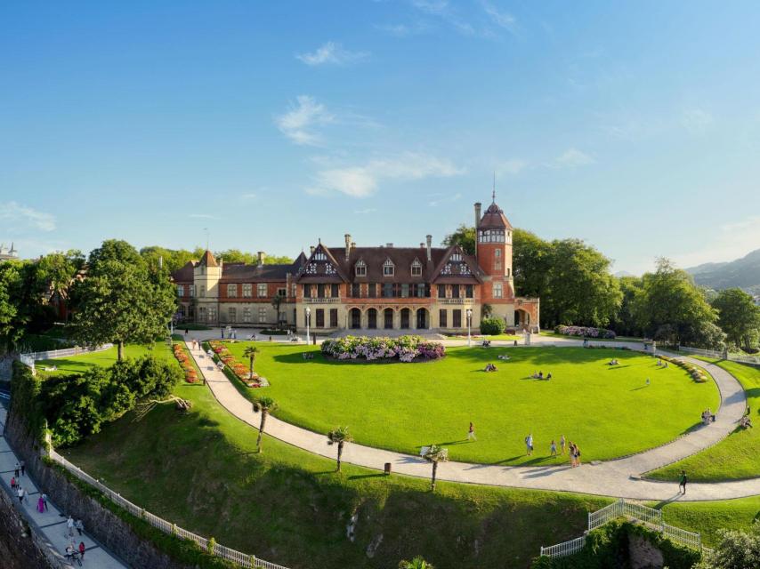 Los jardines que rodean al Palacio Miramar en San Sebastián son increíbles.