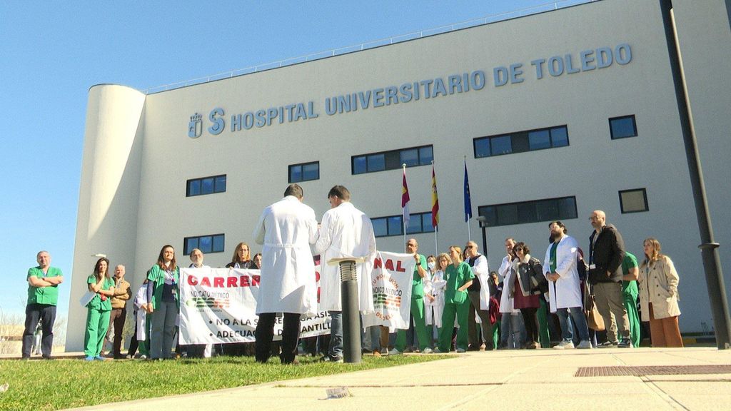 Protesta en el Hospital Universitario de Toledo. Foto: JCCM.