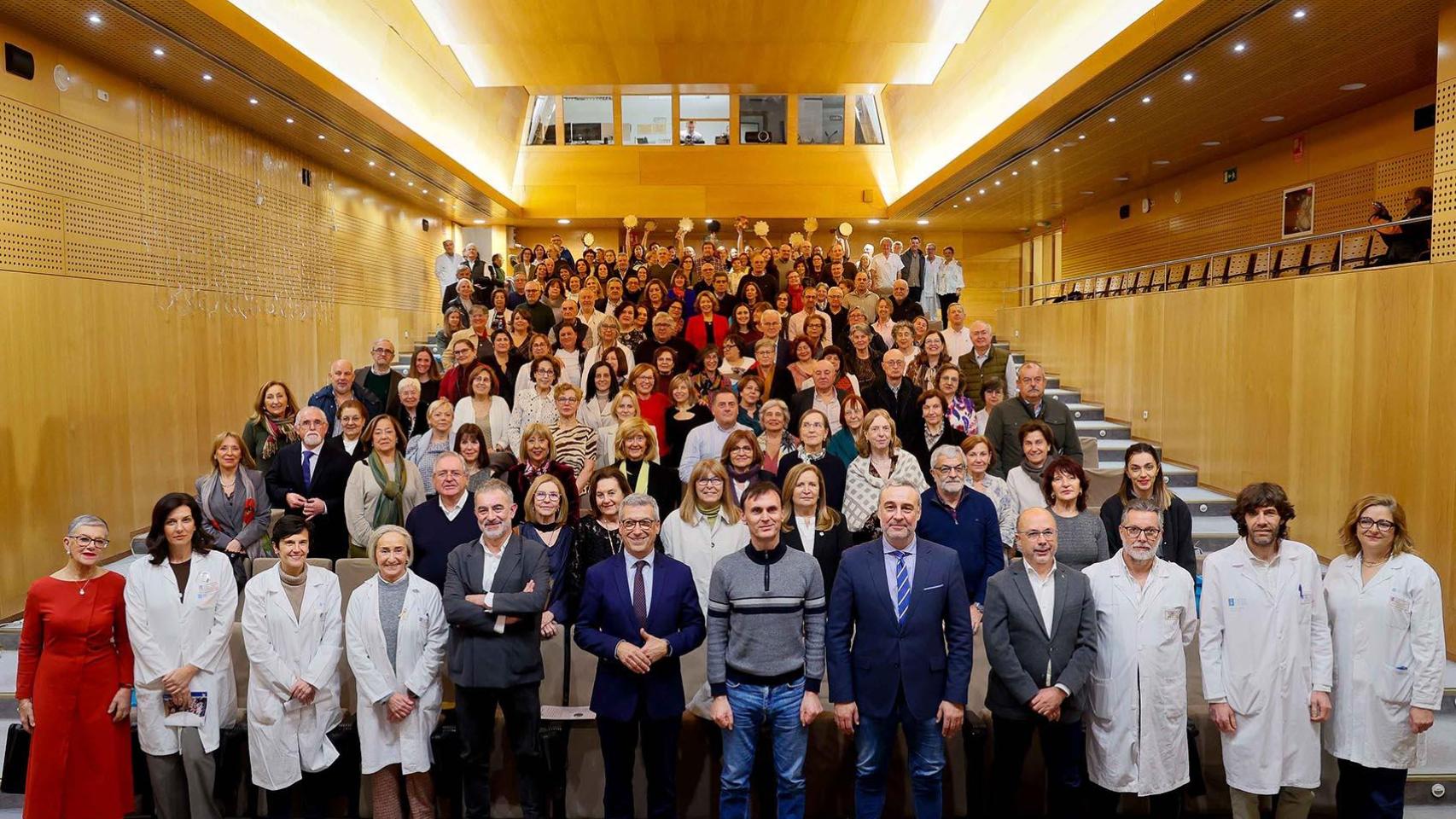 Foto de familia del homenaje.