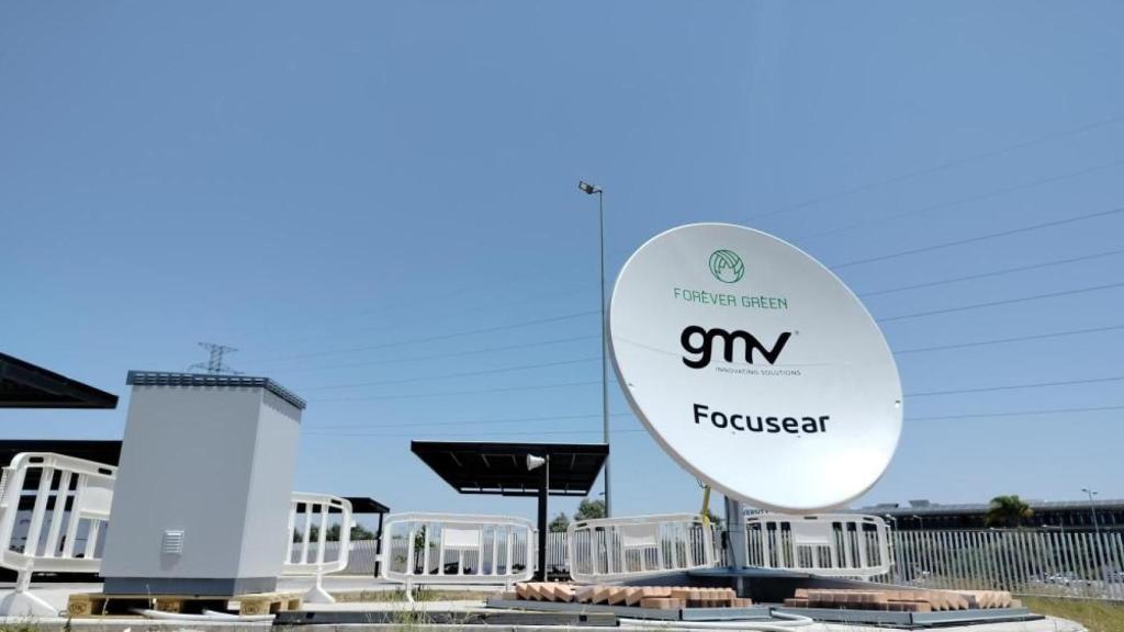 Antena de Focusear en la Ciudad deportiva del Real Betis Balompié