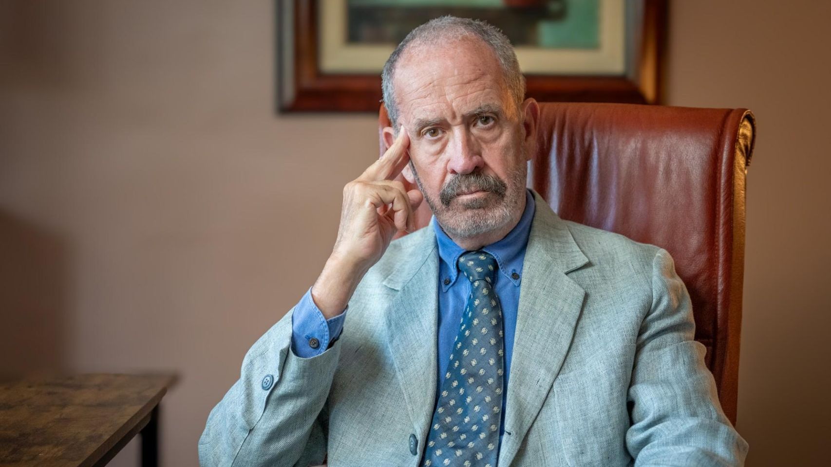 José Luis Marín, médico psicoterapeuta:  La felicidad ahora es estar en paz, en calma. Es la ausencia de ruido 