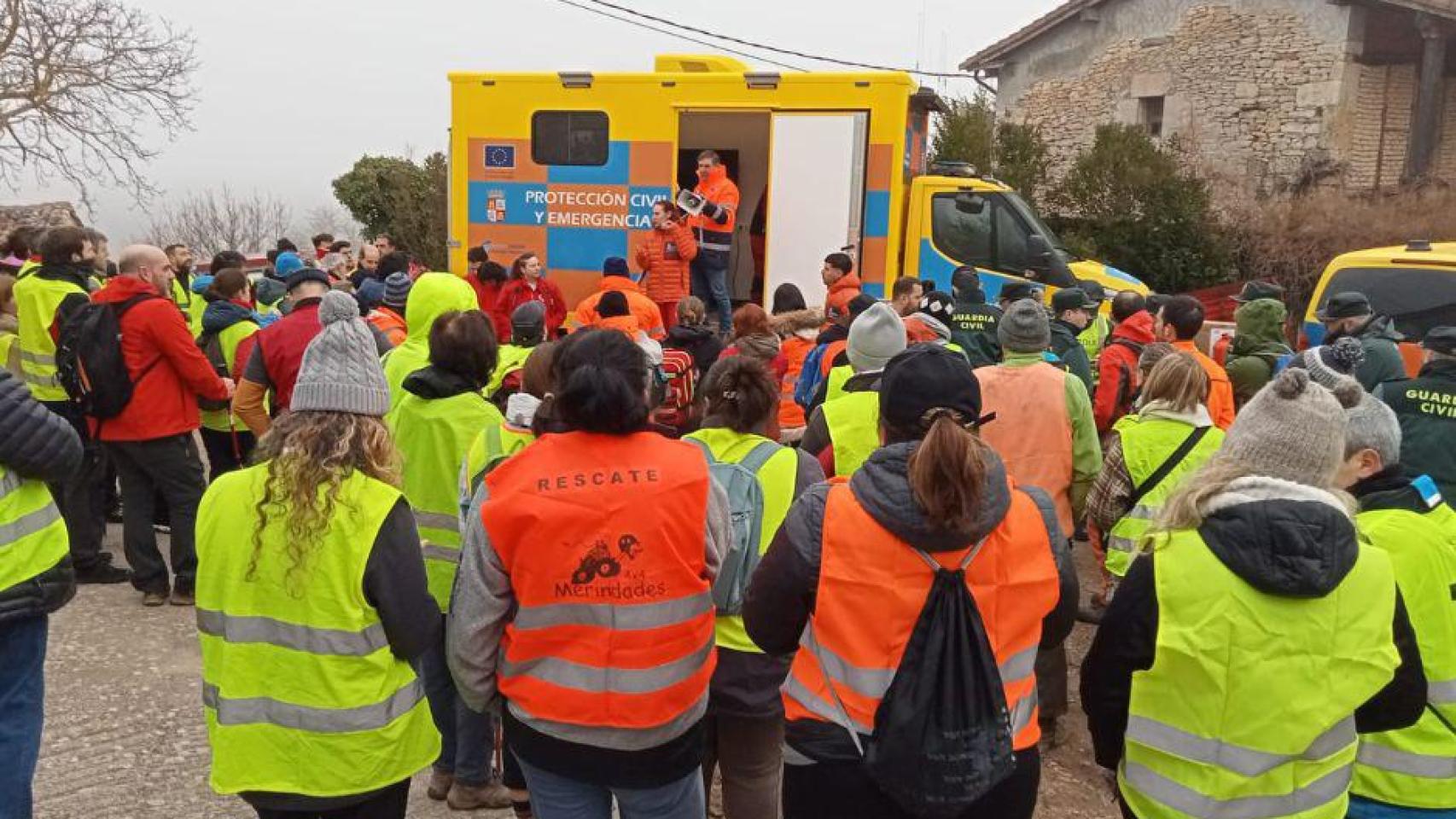Más de 100 voluntarios participan en la búsqueda del anciano desaparecido