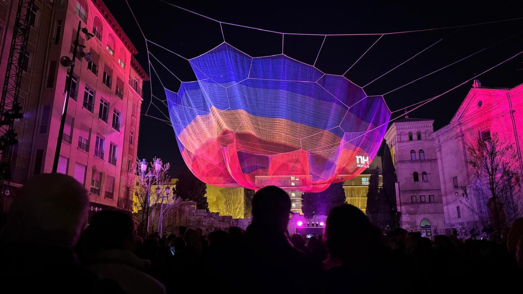 La obra 'Earthtime 1.26', en la plaza San Juan de los Panetes.