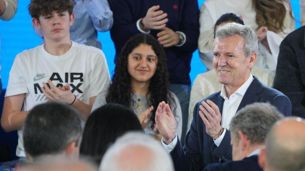 Archivo - El presidente del PP de Galicia y presidente de la Xunta de Galicia, Alfonso Rueda, durante un acto del PP de Galicia, en el Multiusos Fontes do Sar