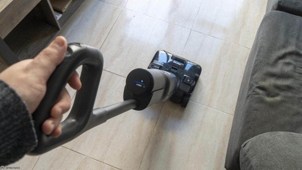 Roborock F25 Ace Pro.
