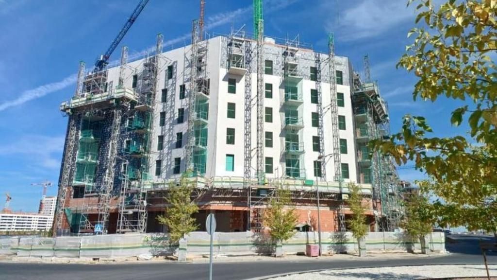 Imagen de la construcción de una promoción en Los Berrocales