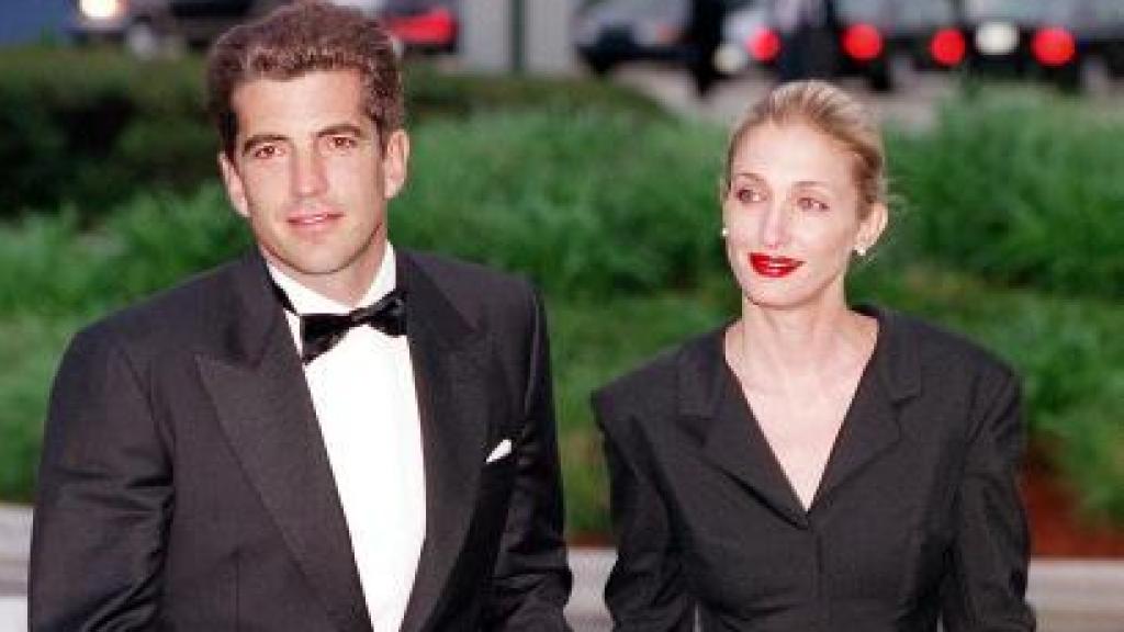 La pareja en un evento benéfico en 1999.
