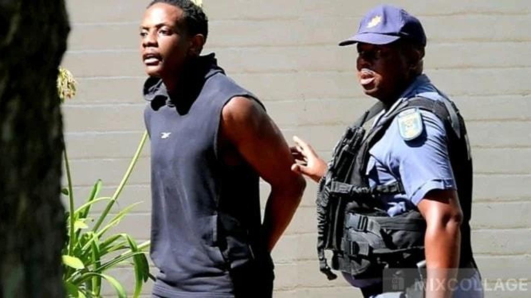 Bellarmine Chatunga Mugabe, hijo del dictador Robert Mugabe, durante su detención.