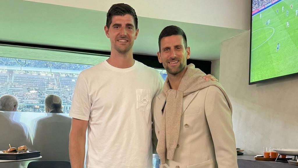 Courtois y Djokovic juntos en un palco del Bernabeu