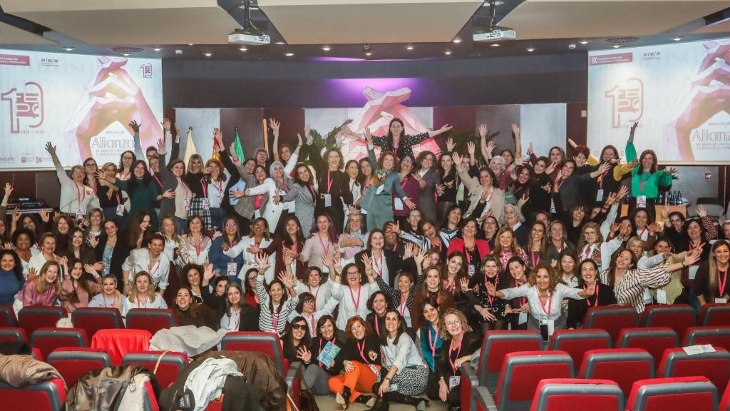 Imagen de grupo del IX Congreso Andaluz de Empresarias y Profesionales, celebrado en el Rectorado de la UCO.