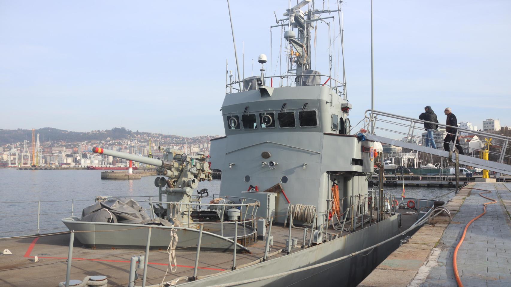 Patrullero 'Tabarca', buque de La Armada, en el Puerto de Vigo