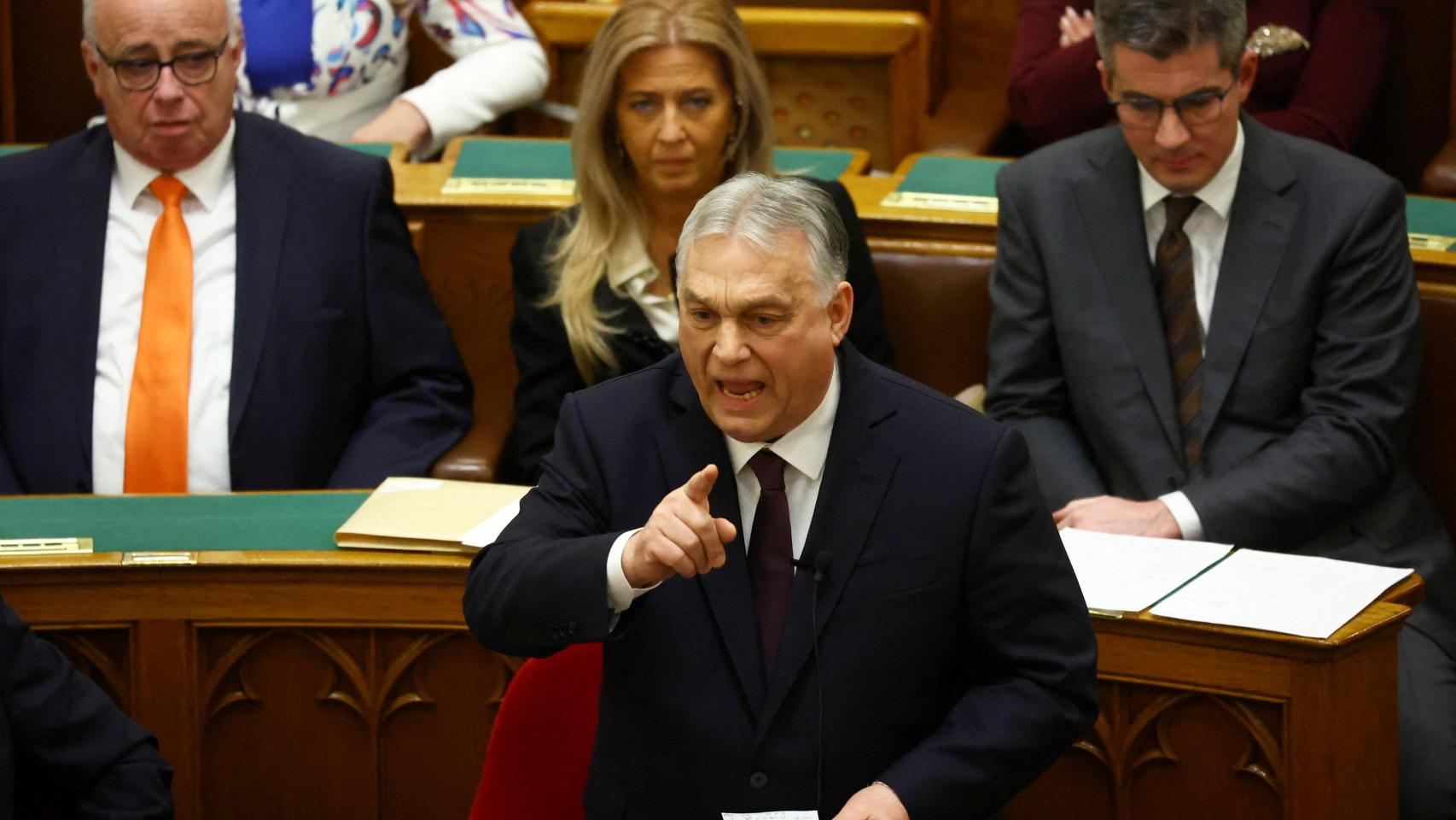 El primer ministro húngaro, Viktor Orbán, durante su intervención este lunes ante el Parlamento de su país