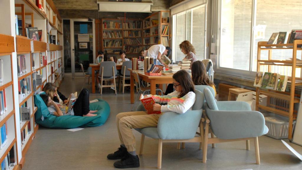 Una de las seis bibliotecas del colegio “Estudio” Valdemarín