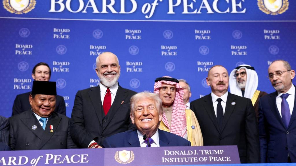 Trump junto a varios de los países que apoyan la Junta de Paz para Gaza creada por Estados Unidos.